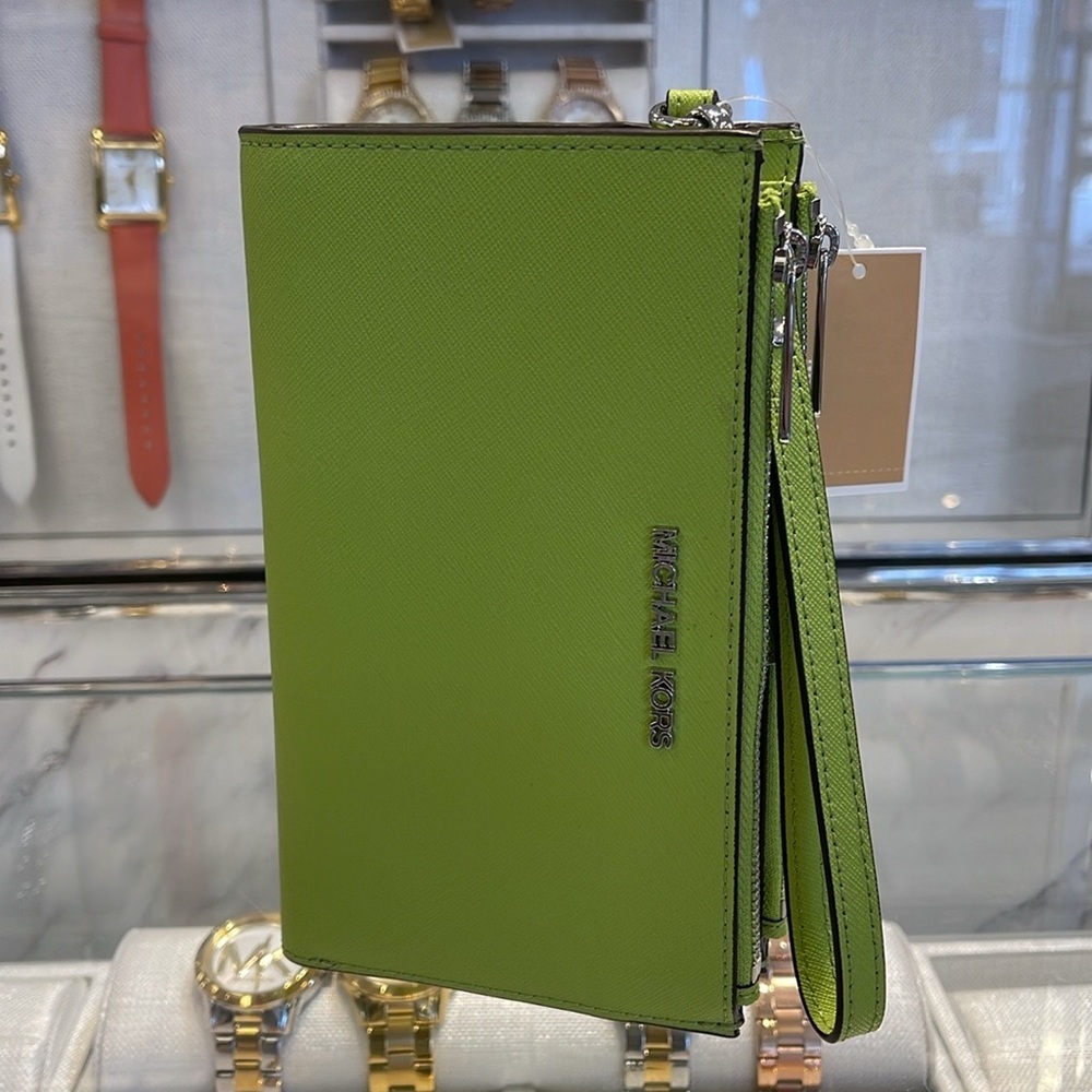 MICHAEL KORS LG DOUBLE ZIP WRISTLET Wallet Phone Case Holder 
Lime
NWT